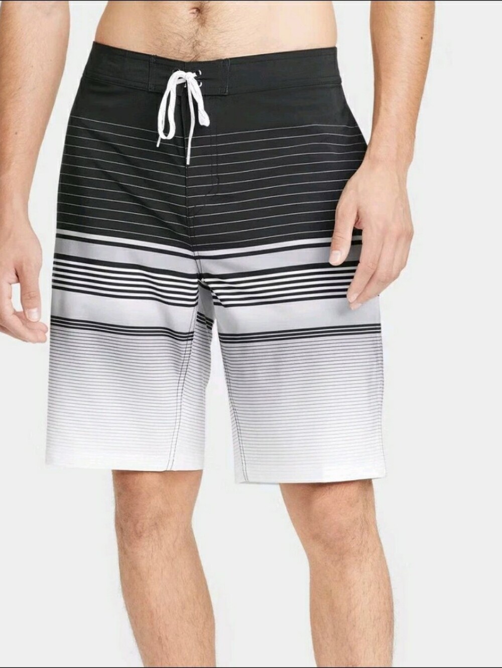 NWOT Goodfellow & Co Men's 10" Graves Striped Board Shorts. Size: 44"- 45" Waist